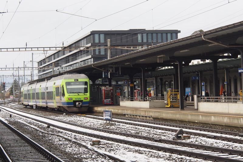 Datei:Eisenbahn-Schweiz-3084.JPG