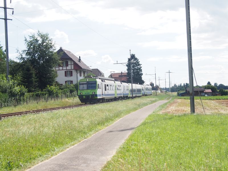 Datei:Eisenbahn-Schweiz-3715.JPG