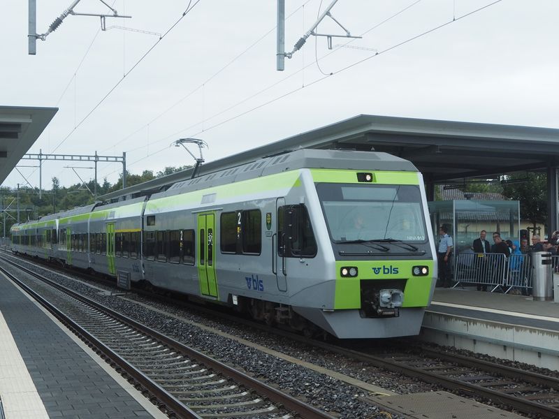 Datei:Eisenbahn-Schweiz-4793.JPG