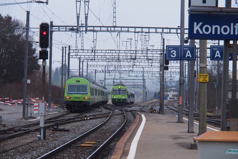 Datei:Eisenbahn-Schweiz-500.JPG