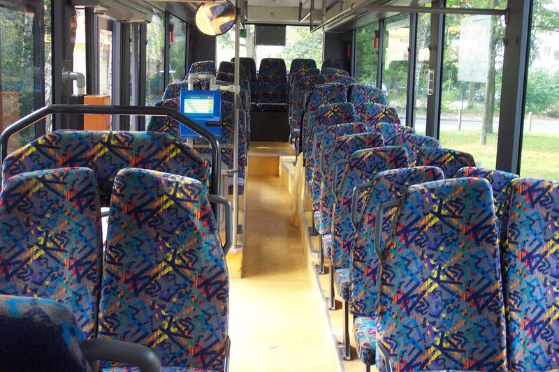 Datei:Setra S315NF 4015 (innen1).jpg